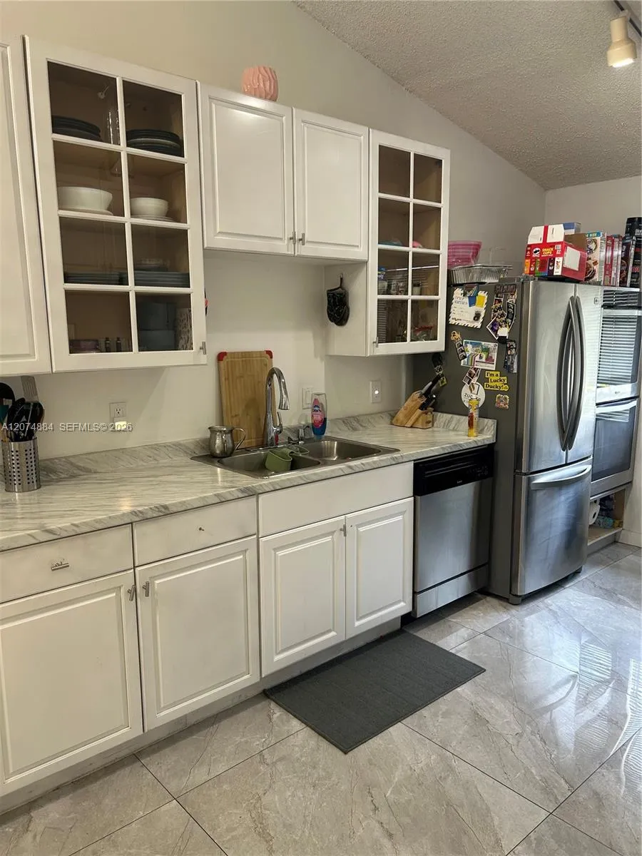 5587 Park Rd #5587 Dania Beach, FL 33312