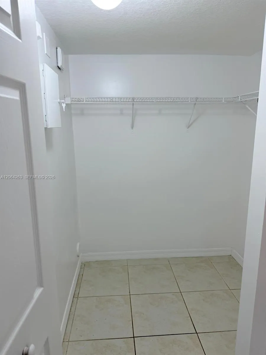 1250 SE 26th St #101 Homestead, FL 33035
