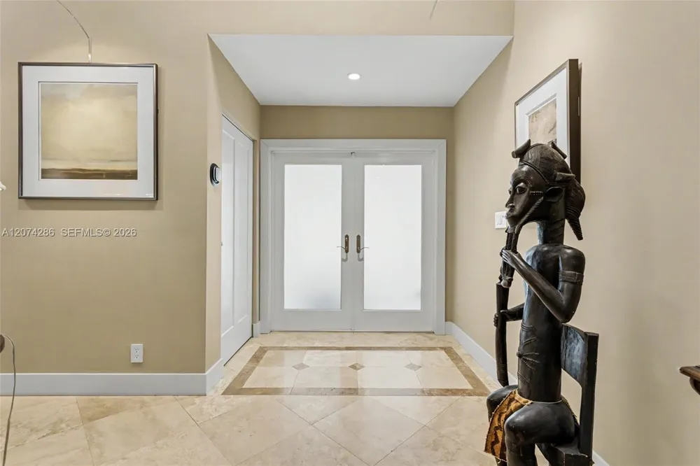 13 Dogwood Rd Hollywood, FL 33021