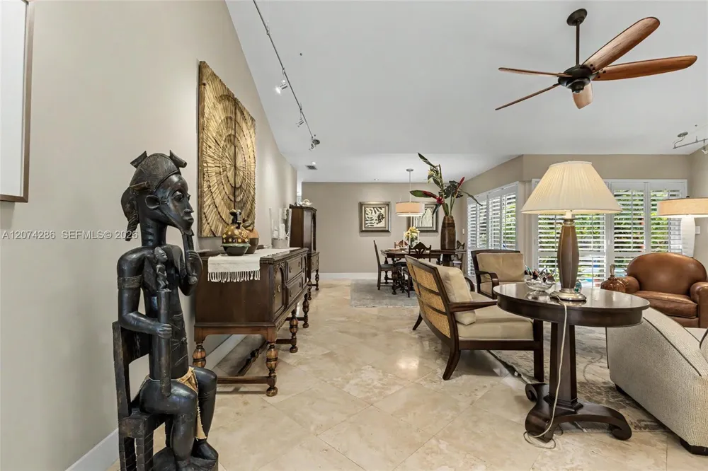 13 Dogwood Rd Hollywood, FL 33021