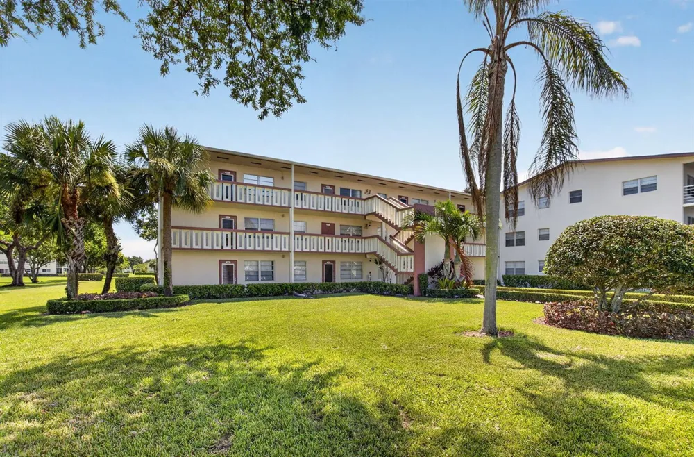 236 Preston Way #f Boca Raton, FL 33434