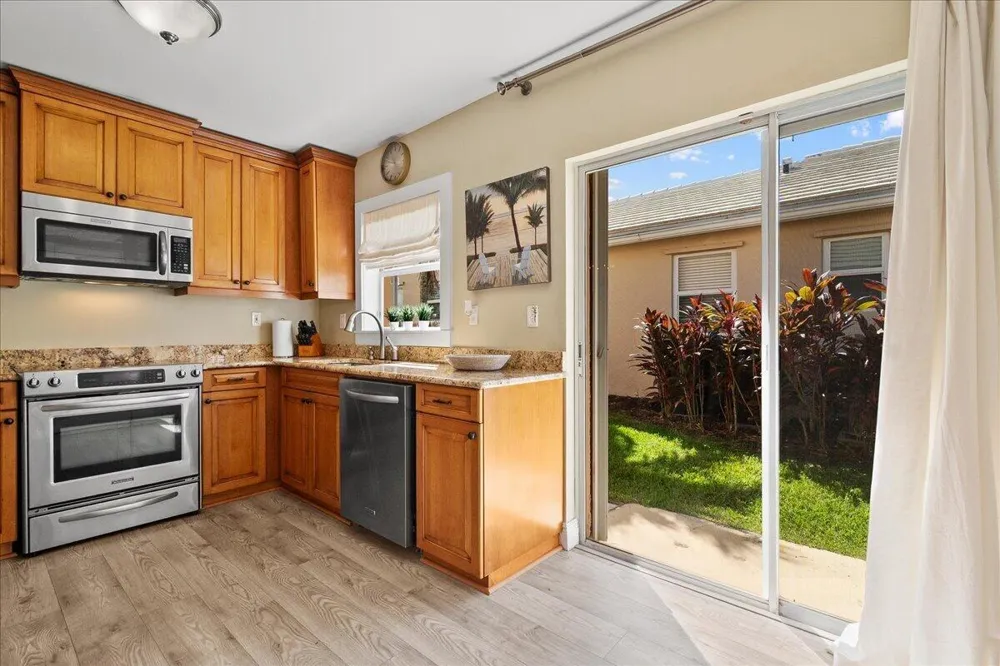 2590 NEATON COURT Wellington, FL 33414