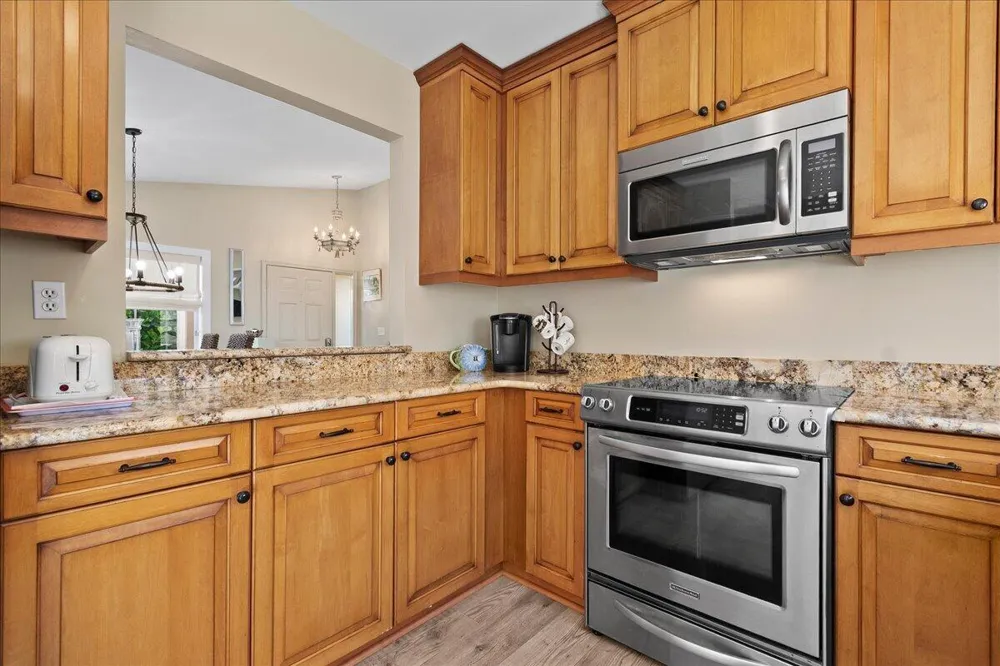 2590 NEATON COURT Wellington, FL 33414
