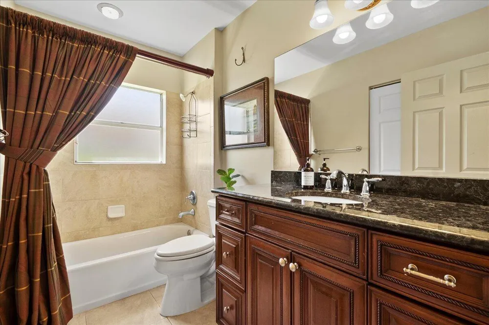 2590 NEATON COURT Wellington, FL 33414