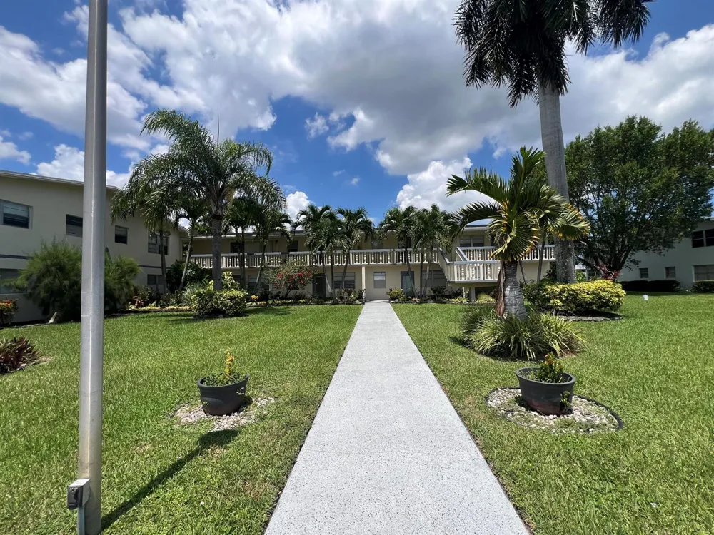 255 Prescott M Deerfield Beach, FL 33442