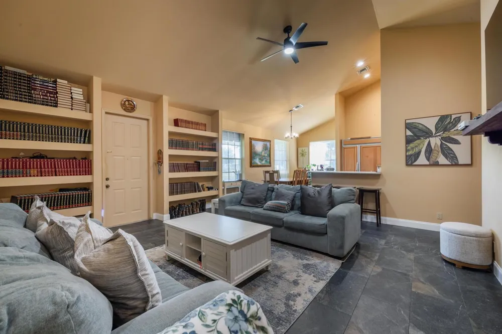 4300 Vinkemulder Road Coconut Creek, FL 33073