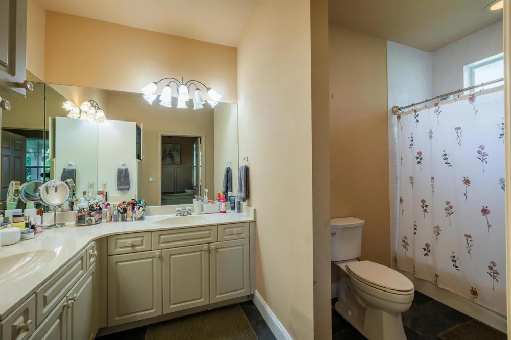 4300 Vinkemulder Road Coconut Creek, FL 33073