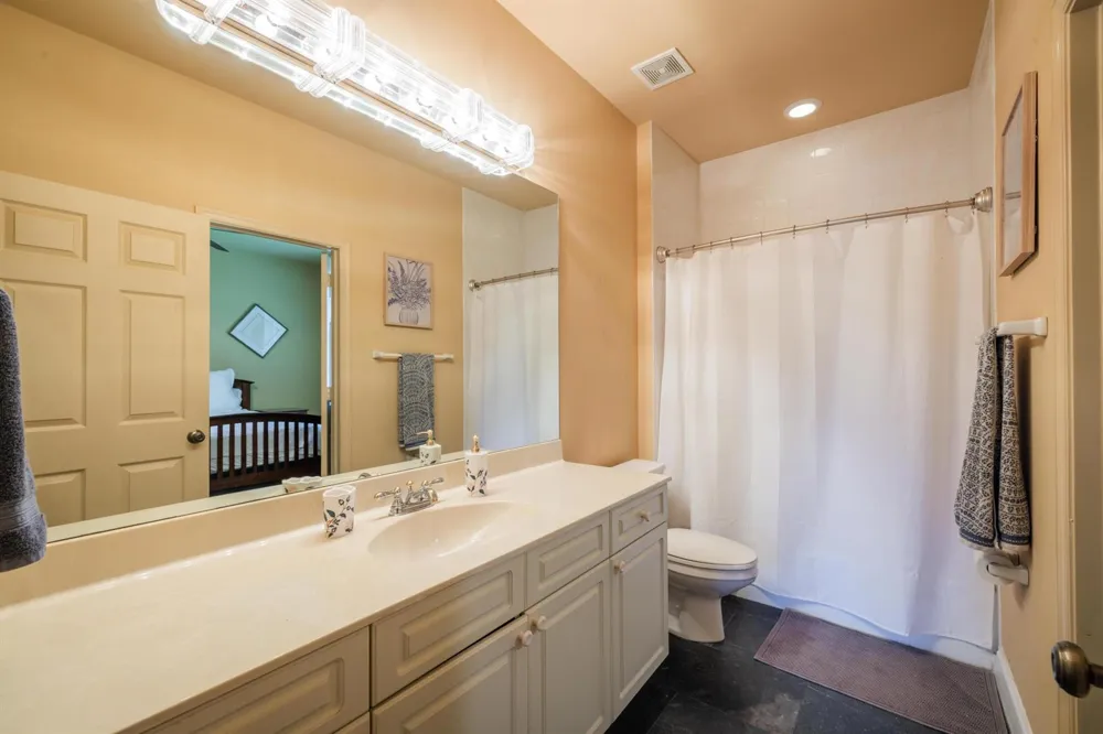 4300 Vinkemulder Road Coconut Creek, FL 33073
