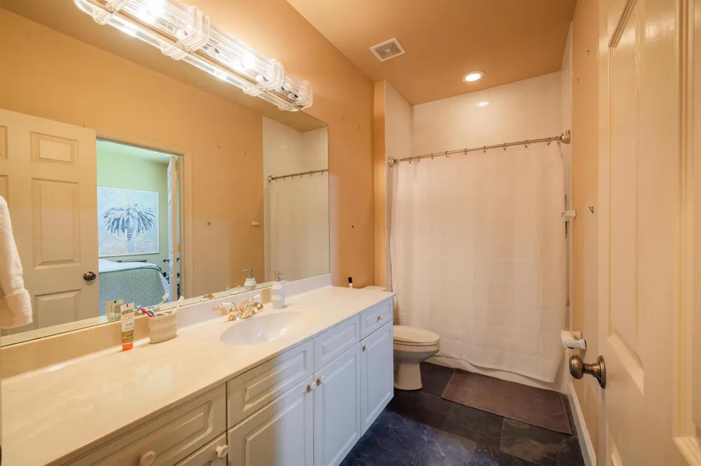 4300 Vinkemulder Road Coconut Creek, FL 33073