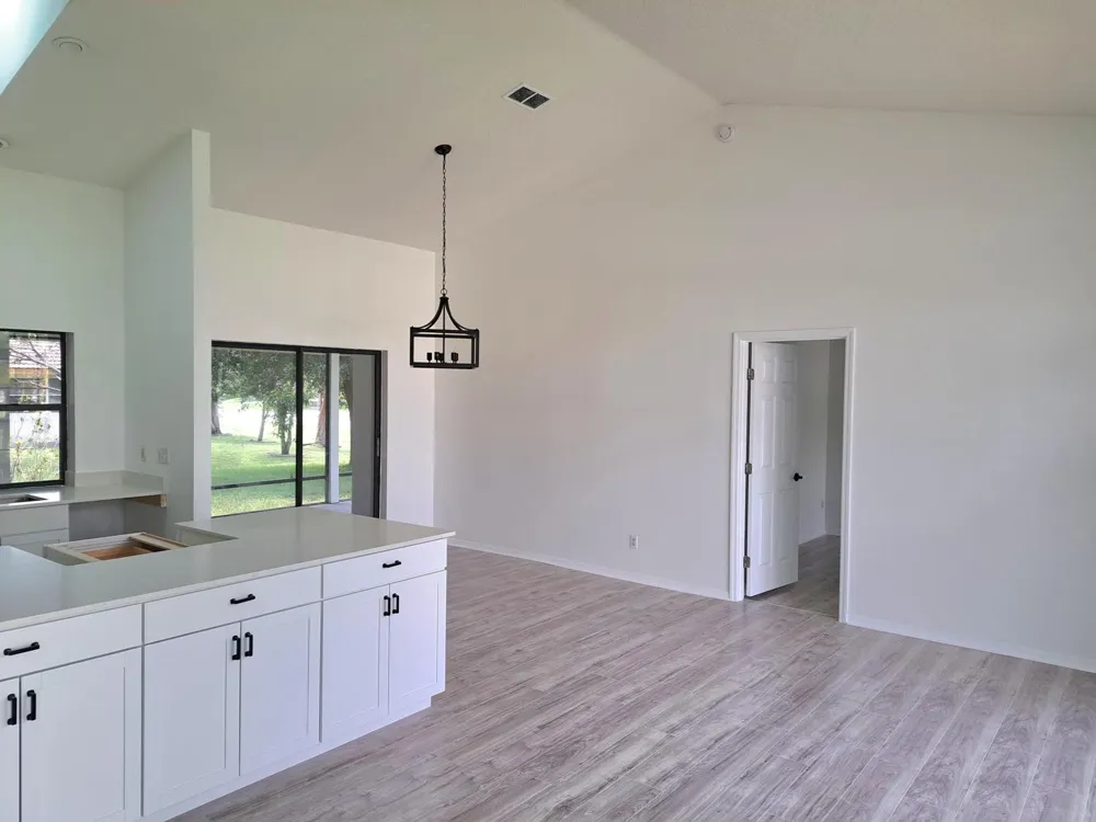 5000 NW Erskin Terrace Port St. Lucie, FL 34983