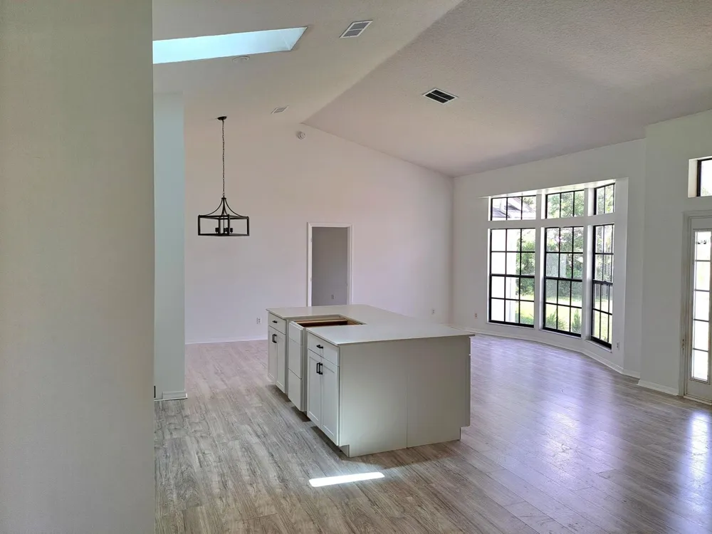 5000 NW Erskin Terrace Port St. Lucie, FL 34983