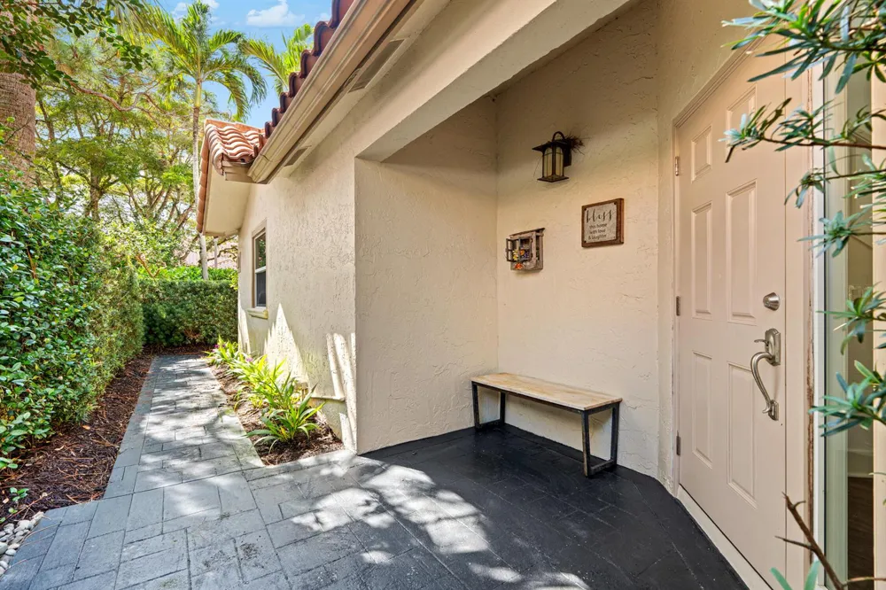 5158 MAJORCA CLUB DRIVE Boca Raton, FL 33486
