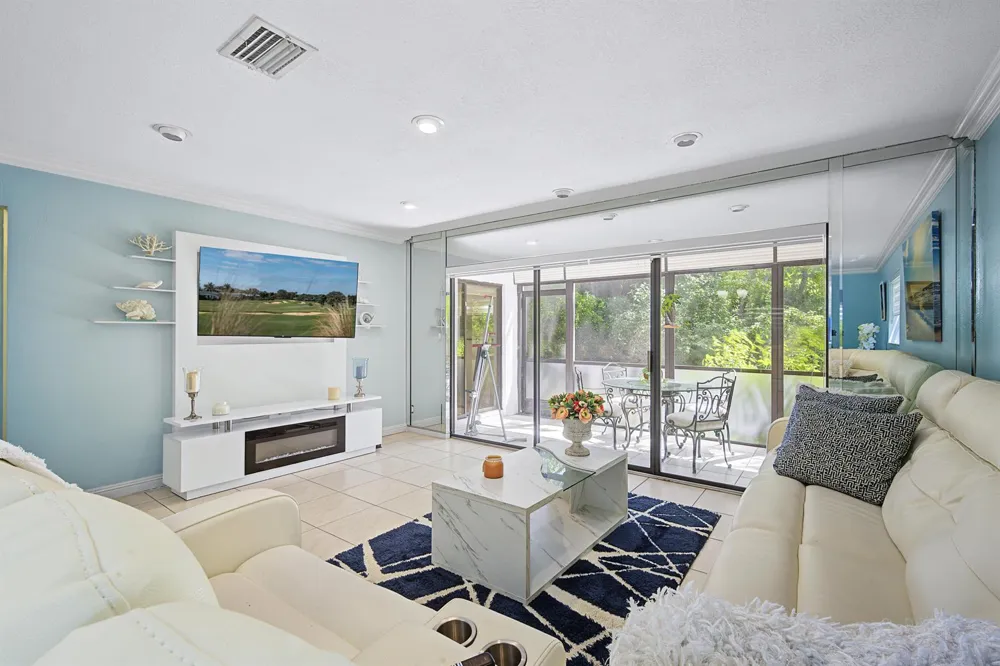 4228 NW 22nd Street #100J Coconut Creek, FL 33066