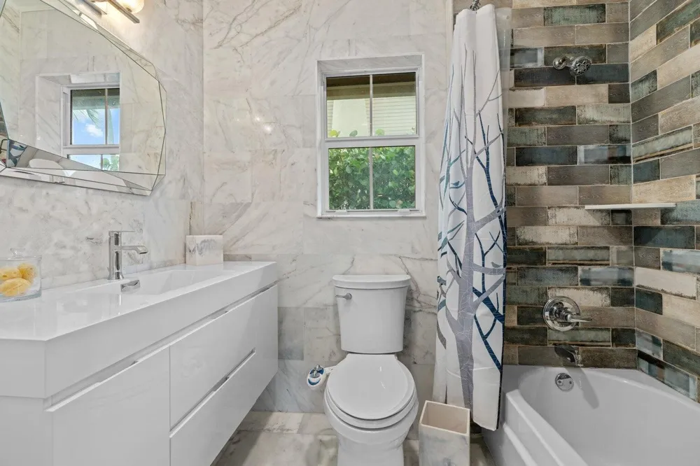 3929 LOWSON BOULEVARD Delray Beach, FL 33445