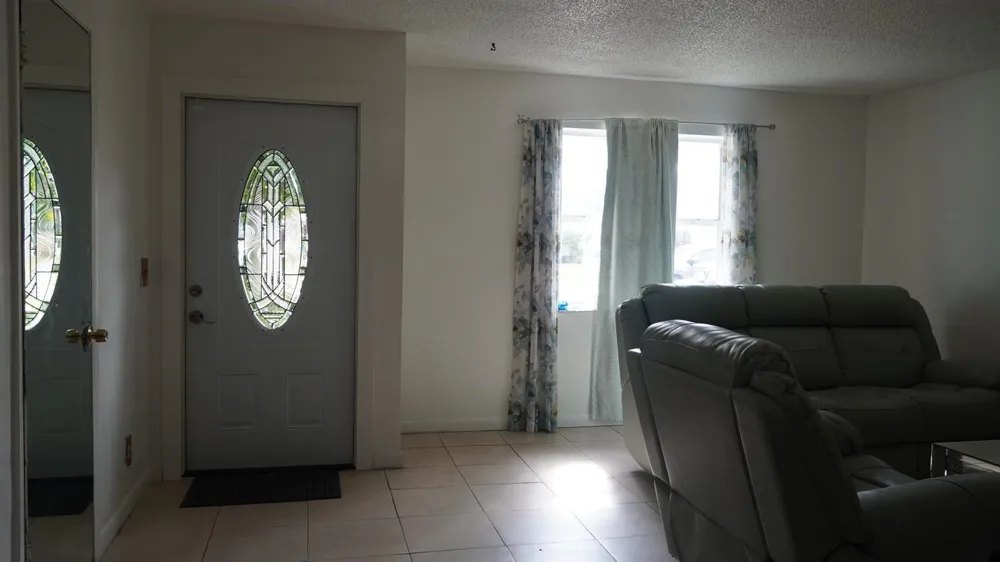 5805 BOSQUE LANE West Palm Beach, FL 33415