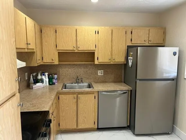 2960 RIVERSIDE DRIVE #318-2 Coral Springs, FL 33065