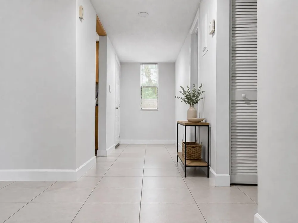 9816 NW 36th Street #6D Sunrise, FL 33351