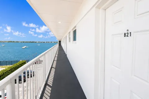 4500 FLAGLER DRIVE #B21