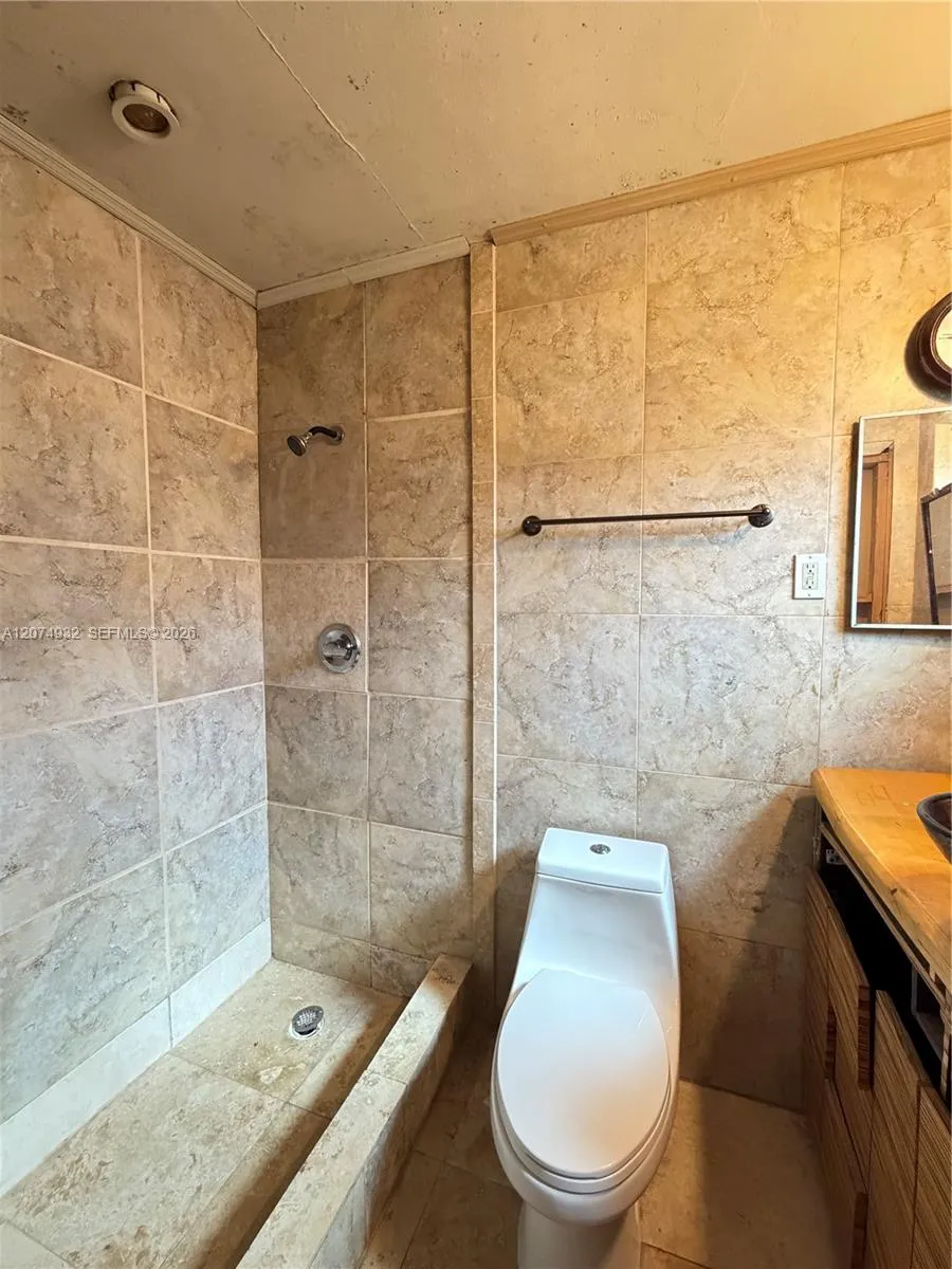 56 NW 39th St #56 Miami, FL 33127