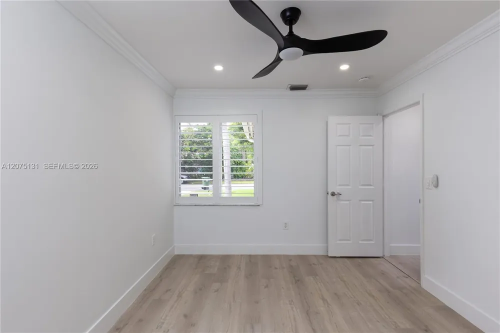 46 Gables Blvd Weston, FL 33326