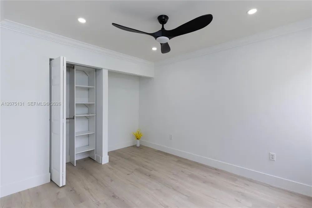 46 Gables Blvd Weston, FL 33326