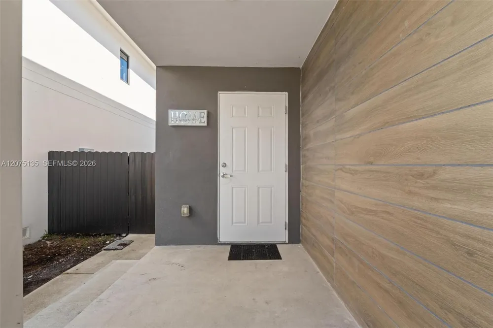 Address Not Shown Florida City, FL 33034