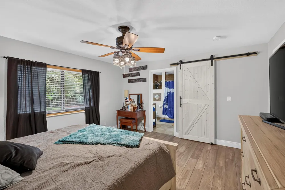 18842 91st Place Loxahatchee, FL 33470