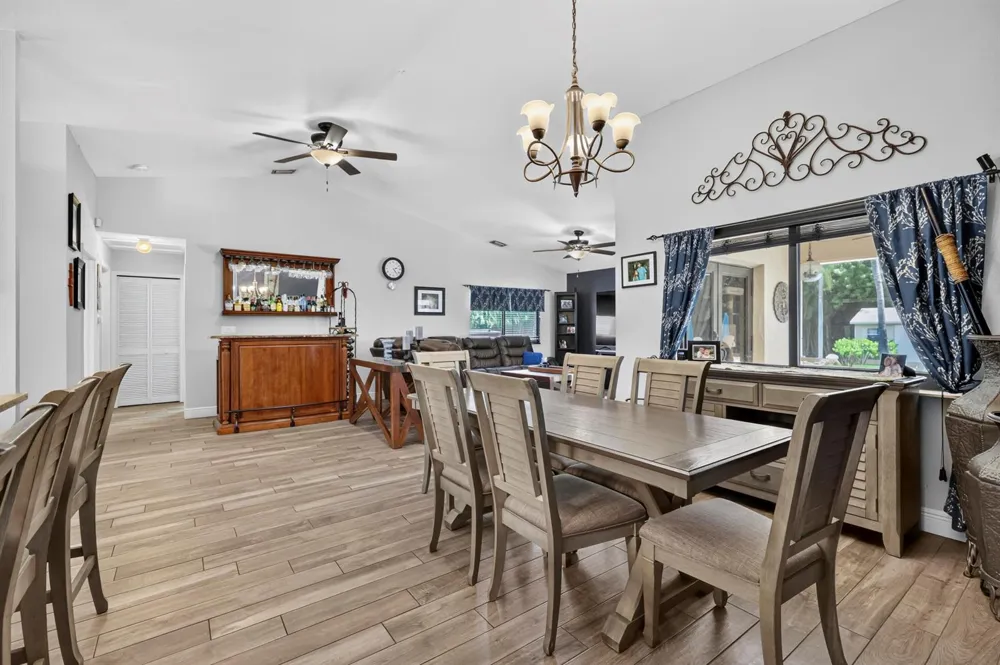18842 91st Place Loxahatchee, FL 33470