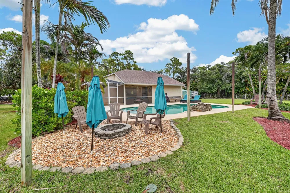 18842 91st Place Loxahatchee, FL 33470