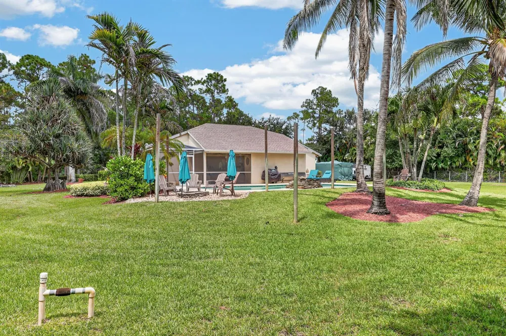 18842 91st Place Loxahatchee, FL 33470