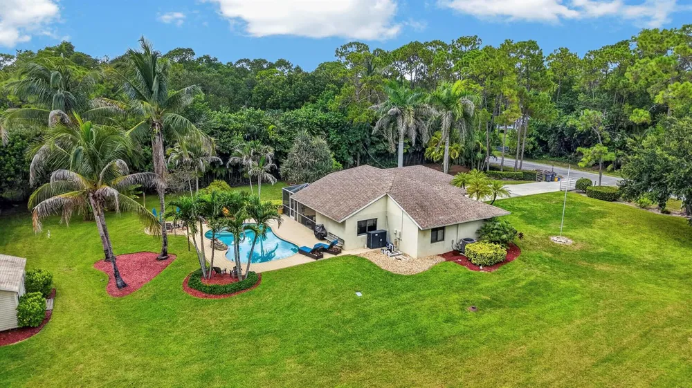 18842 91st Place Loxahatchee, FL 33470