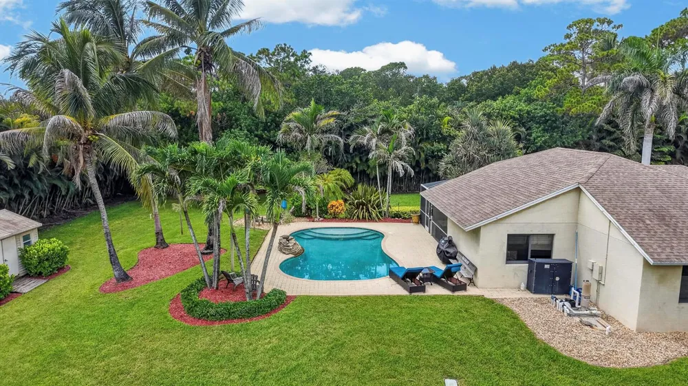 18842 91st Place Loxahatchee, FL 33470