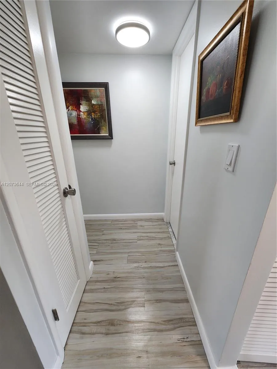 2801 Pine Island Rd #208 Sunrise, FL 33322