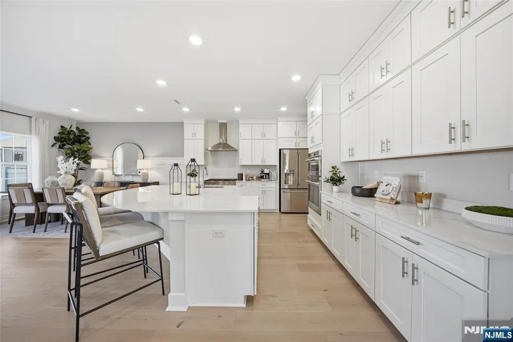 3 Pimlico Place Oakland, NJ 07436