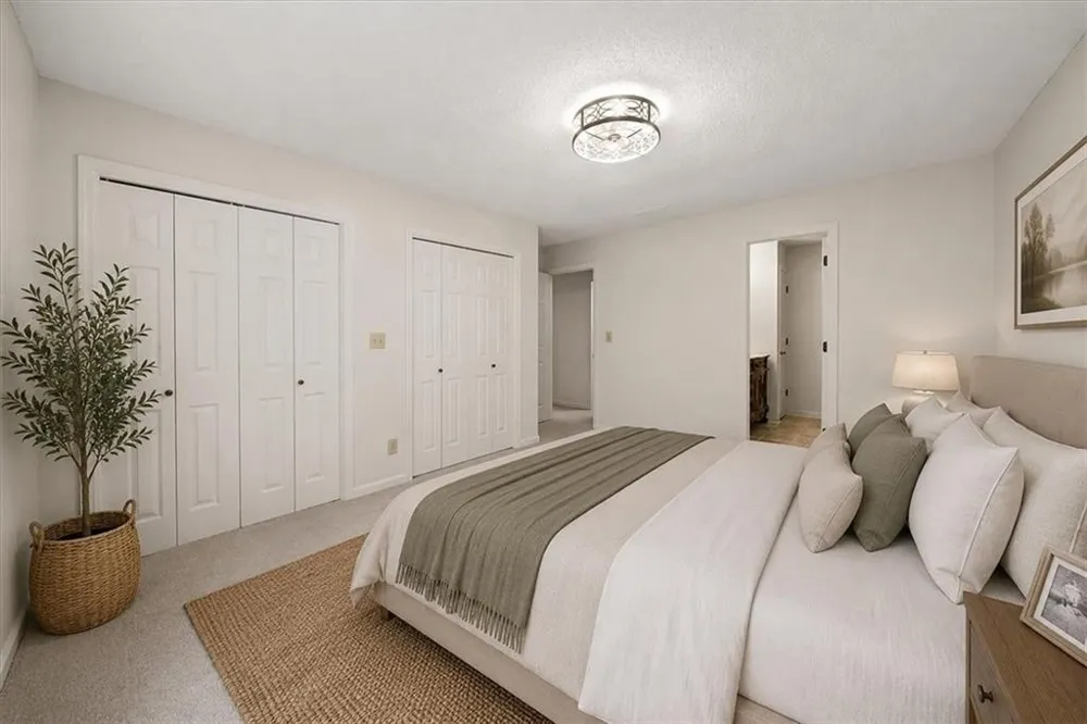 110 Great Oaks Lane Roswell, GA 30075