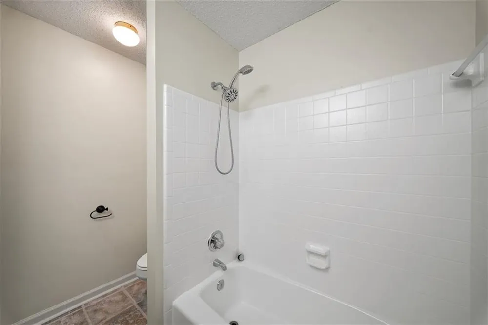 110 Great Oaks Lane Roswell, GA 30075