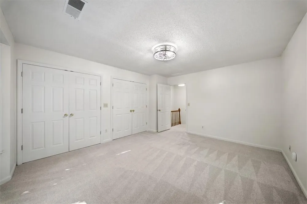 110 Great Oaks Lane Roswell, GA 30075