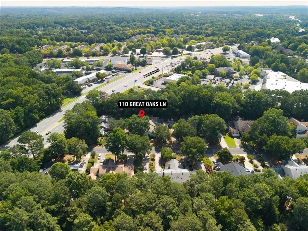 110 Great Oaks Lane Roswell, GA 30075