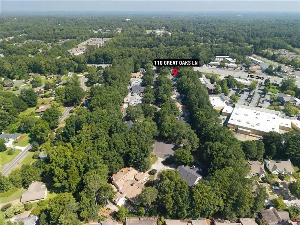 110 Great Oaks Lane Roswell, GA 30075