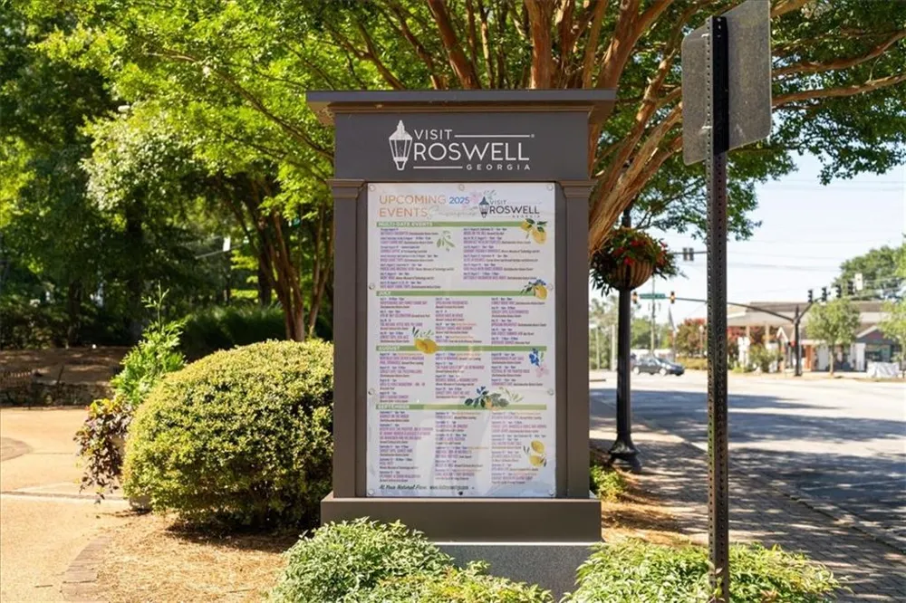 110 Great Oaks Lane Roswell, GA 30075