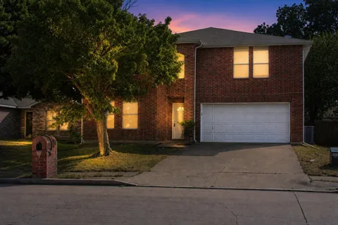 2805 Hillside Drive