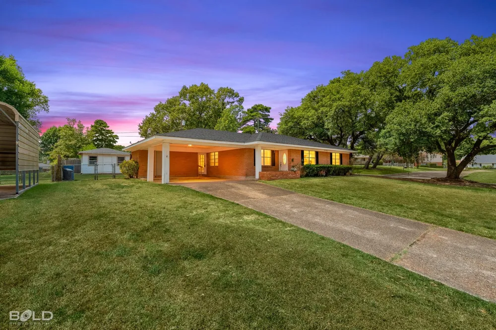 911 Nella Street Minden, LA 71055