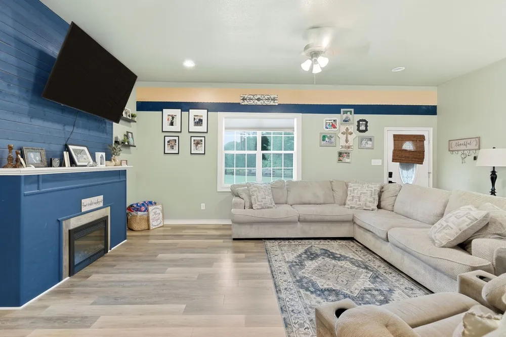 339 H Williams Road Gilmer, TX 75645