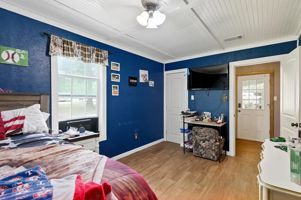 339 H Williams Road Gilmer, TX 75645