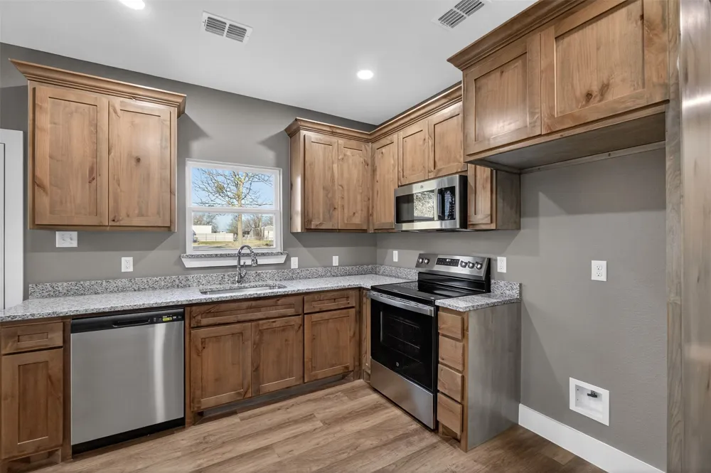 512 SW 15th Street Mineral Wells, TX 76067