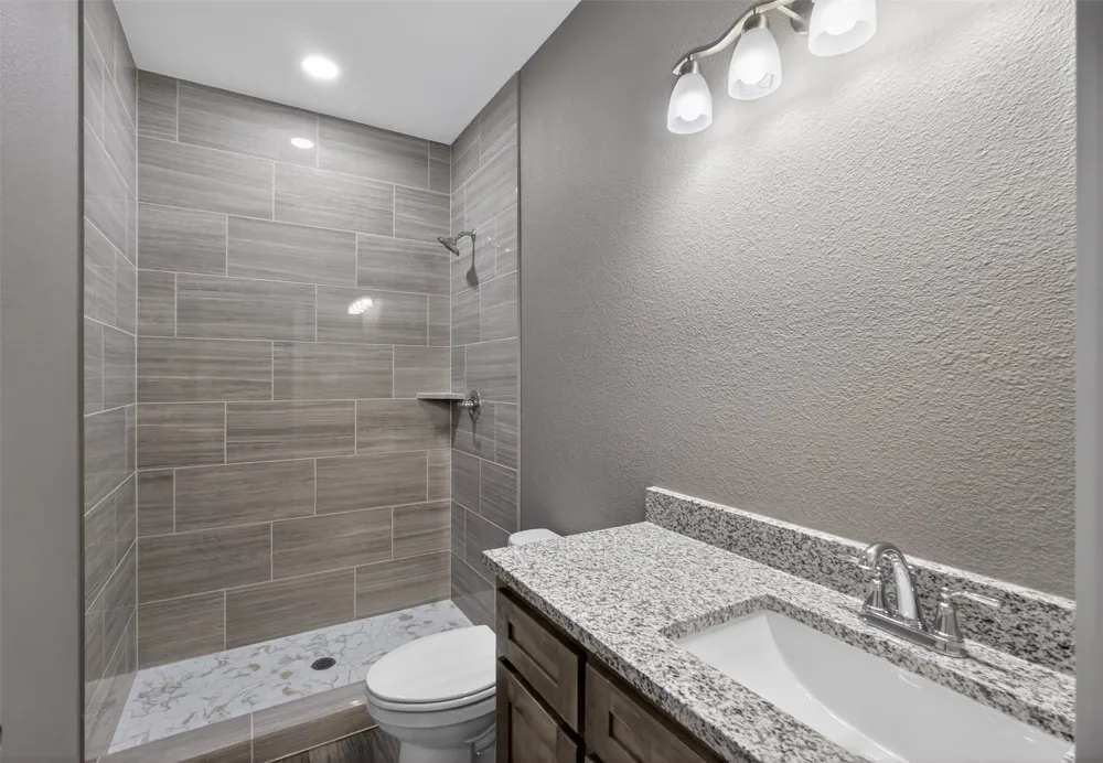 512 SW 15th Street Mineral Wells, TX 76067