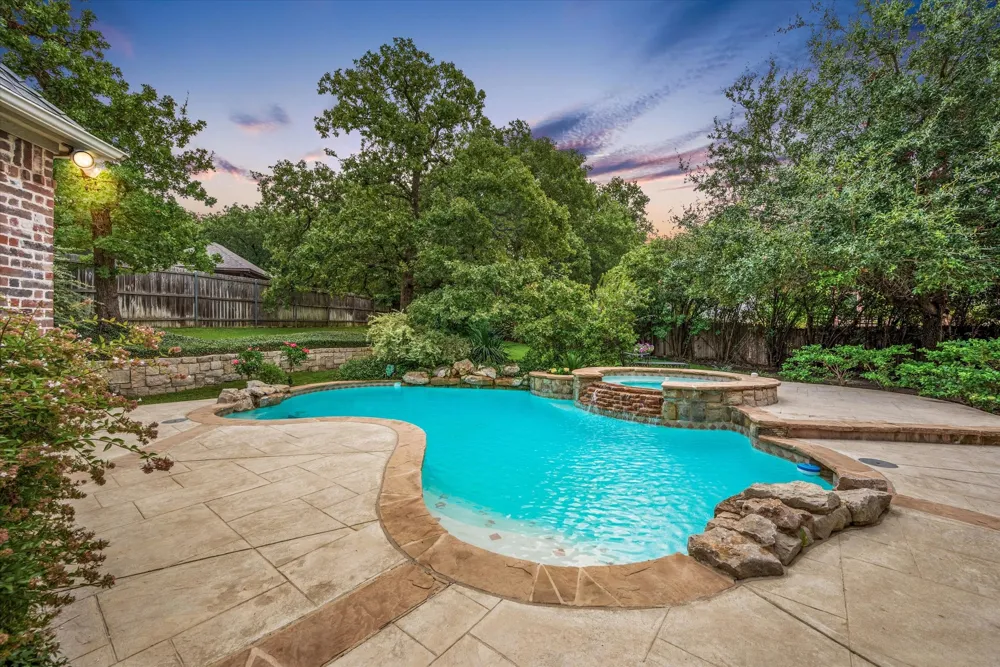 205 Raintree Court Colleyville, TX 76034