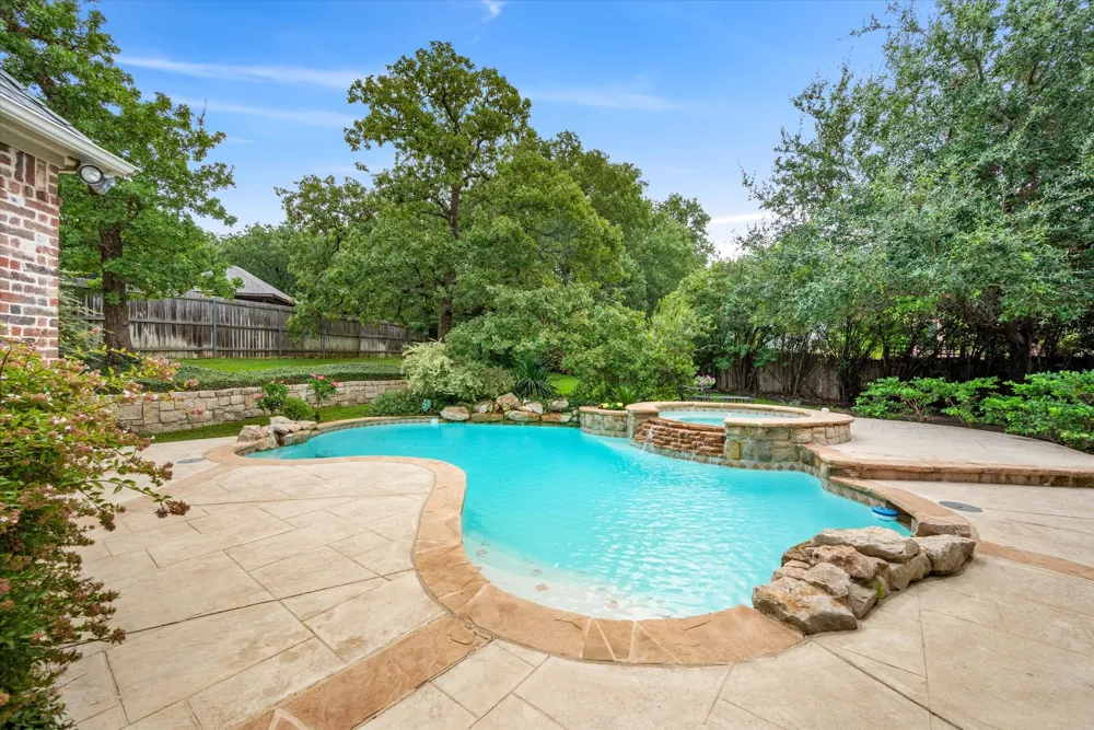 205 Raintree Court Colleyville, TX 76034