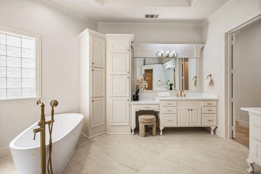 205 Raintree Court Colleyville, TX 76034