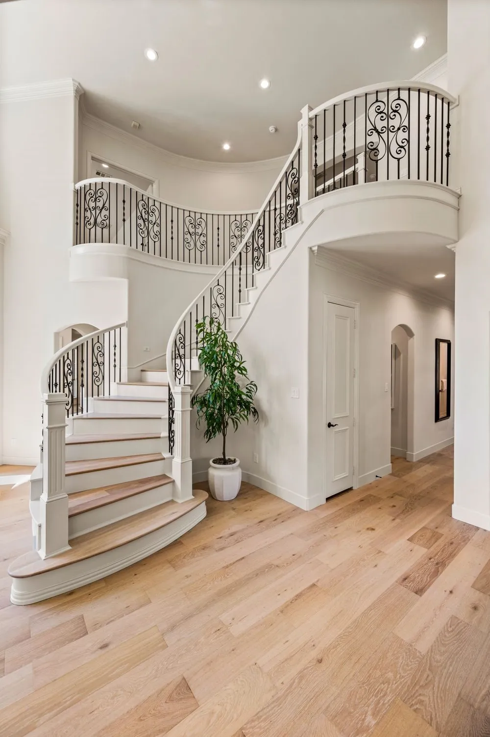 205 Raintree Court Colleyville, TX 76034